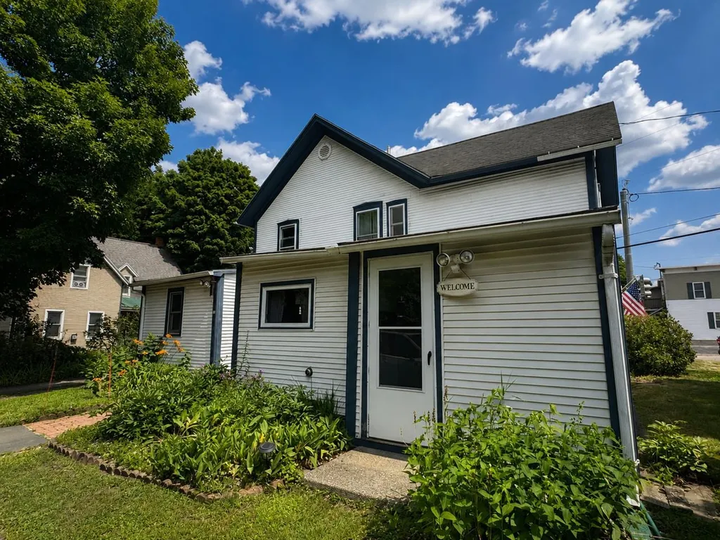 19 East Road Colchester VT 05446