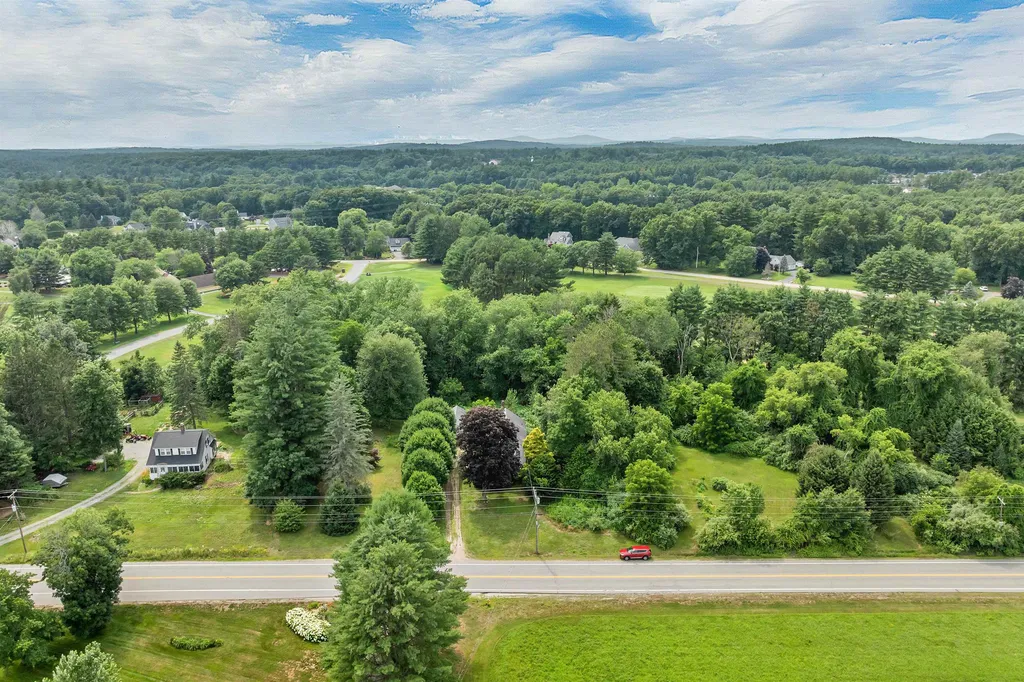 382 Charles Bancroft Highway Litchfield NH 03052