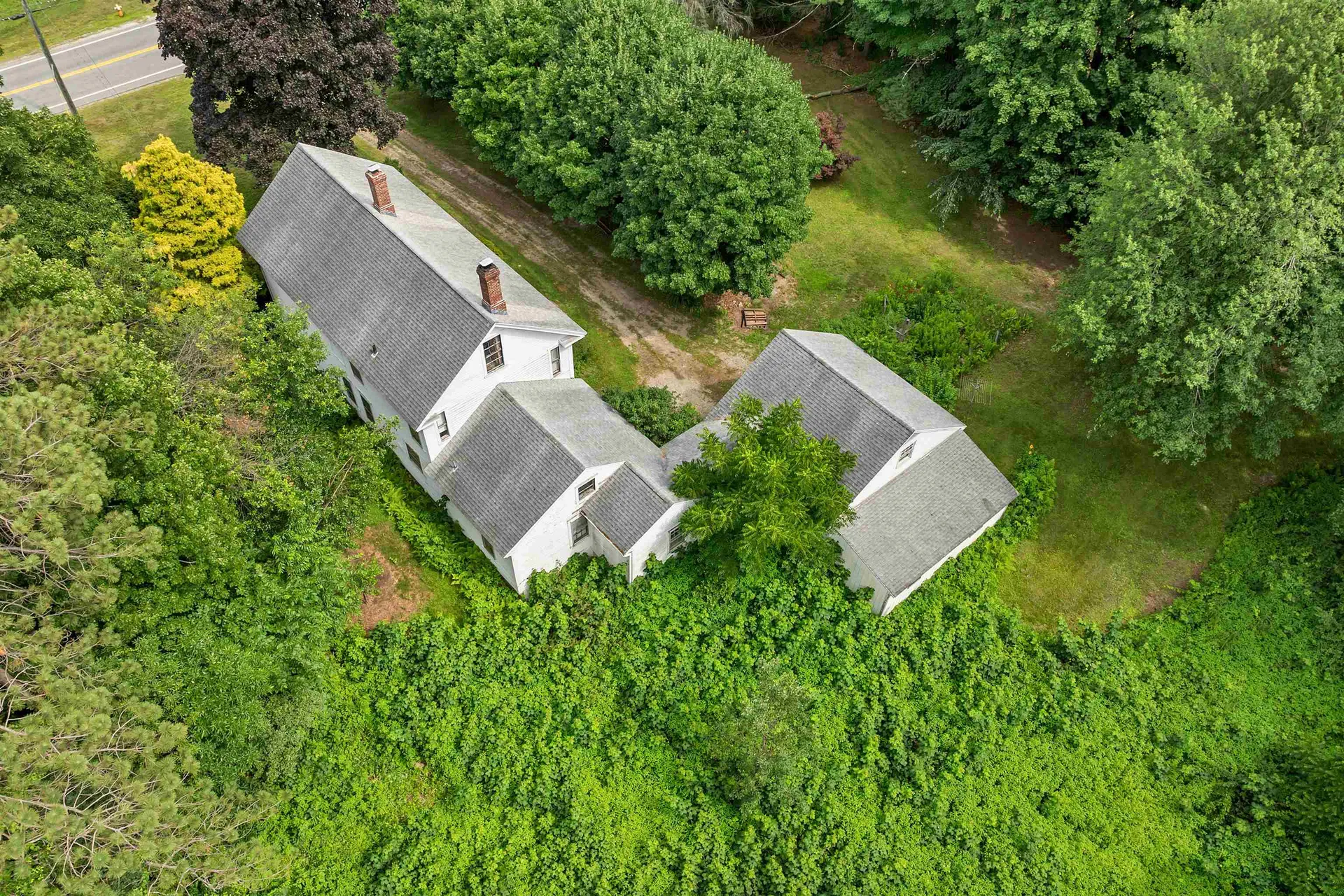 382 Charles Bancroft Highway Litchfield NH 03052