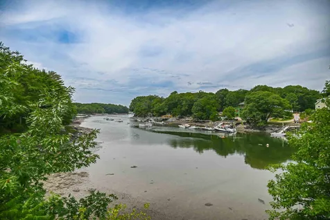 960 Sagamore Avenue Portsmouth NH 03801