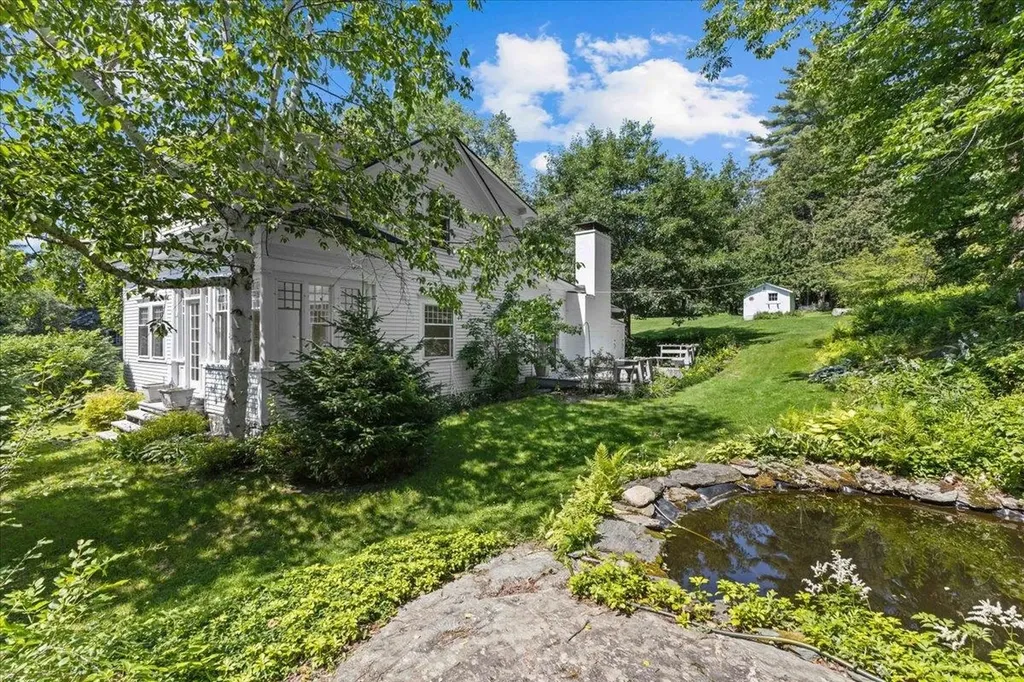 221 School Street Stowe VT 05672