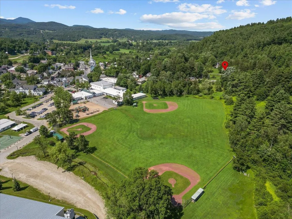 221 School Street Stowe VT 05672