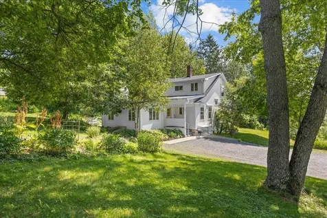 221 School Street Stowe VT 05672