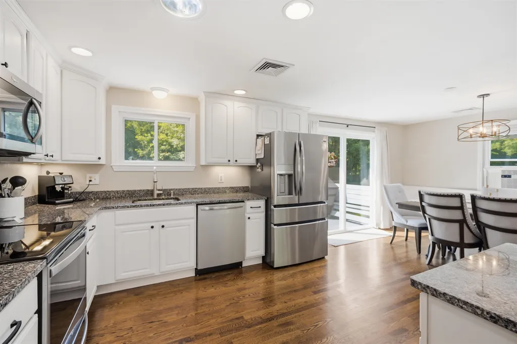 68 Jericho Road Pelham NH 03076
