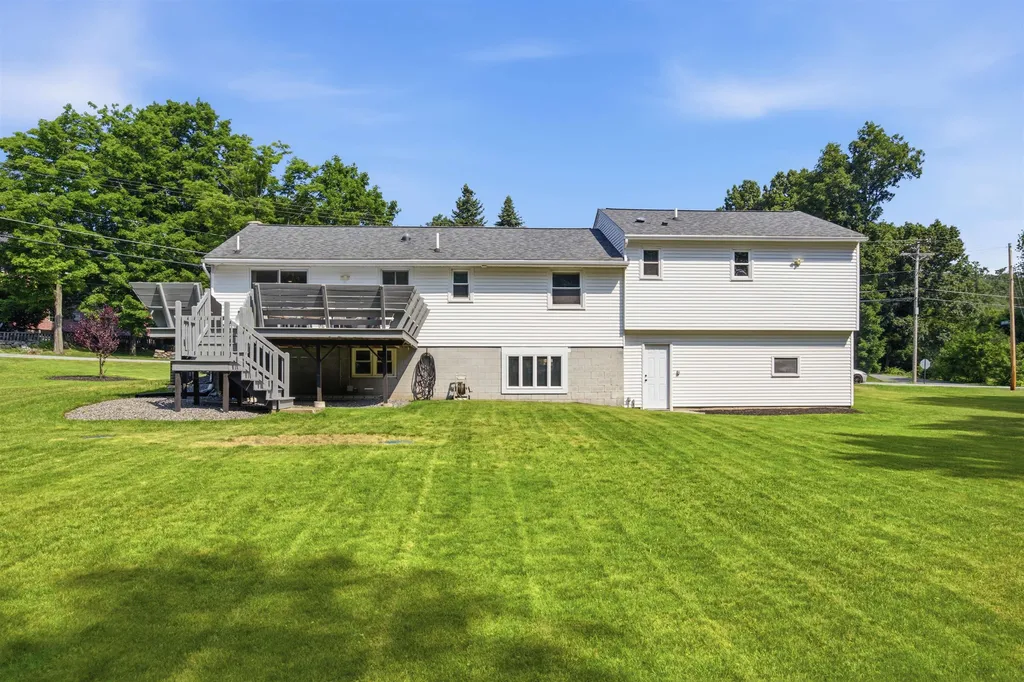 68 Jericho Road Pelham NH 03076