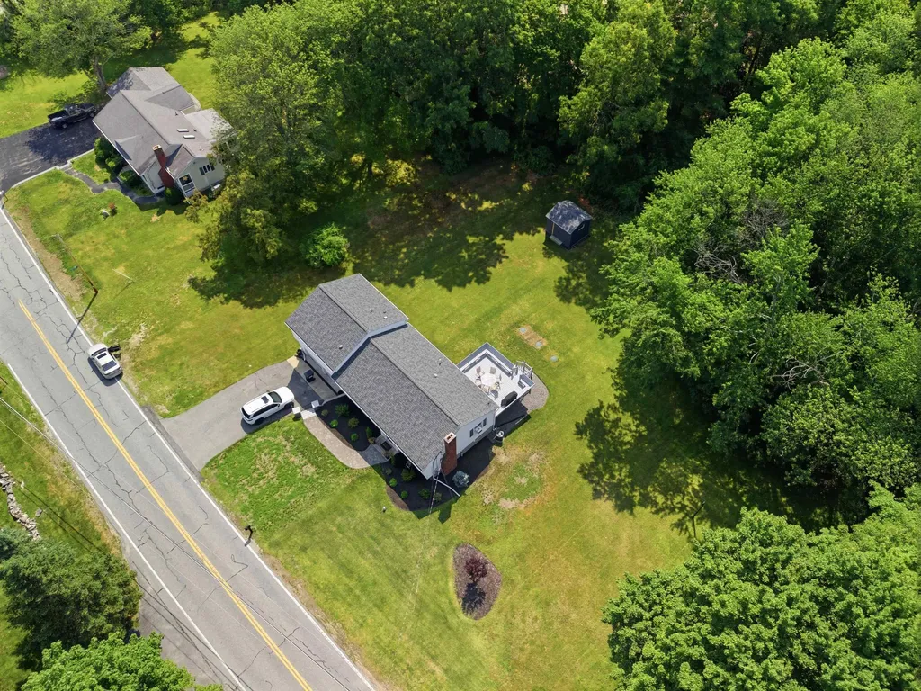 68 Jericho Road Pelham NH 03076