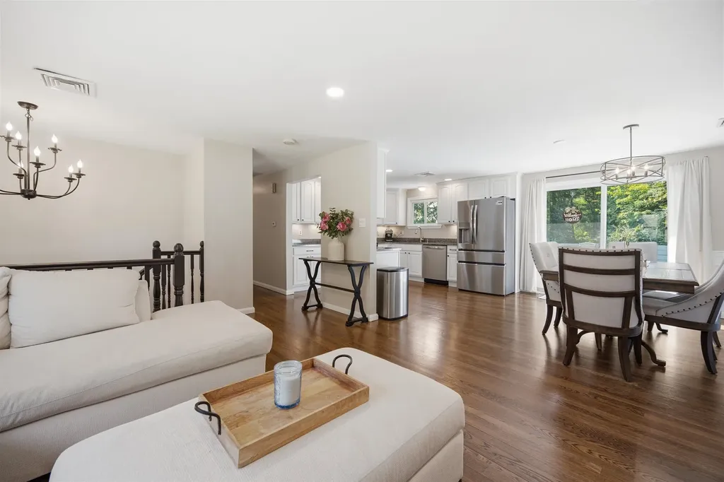 68 Jericho Road Pelham NH 03076