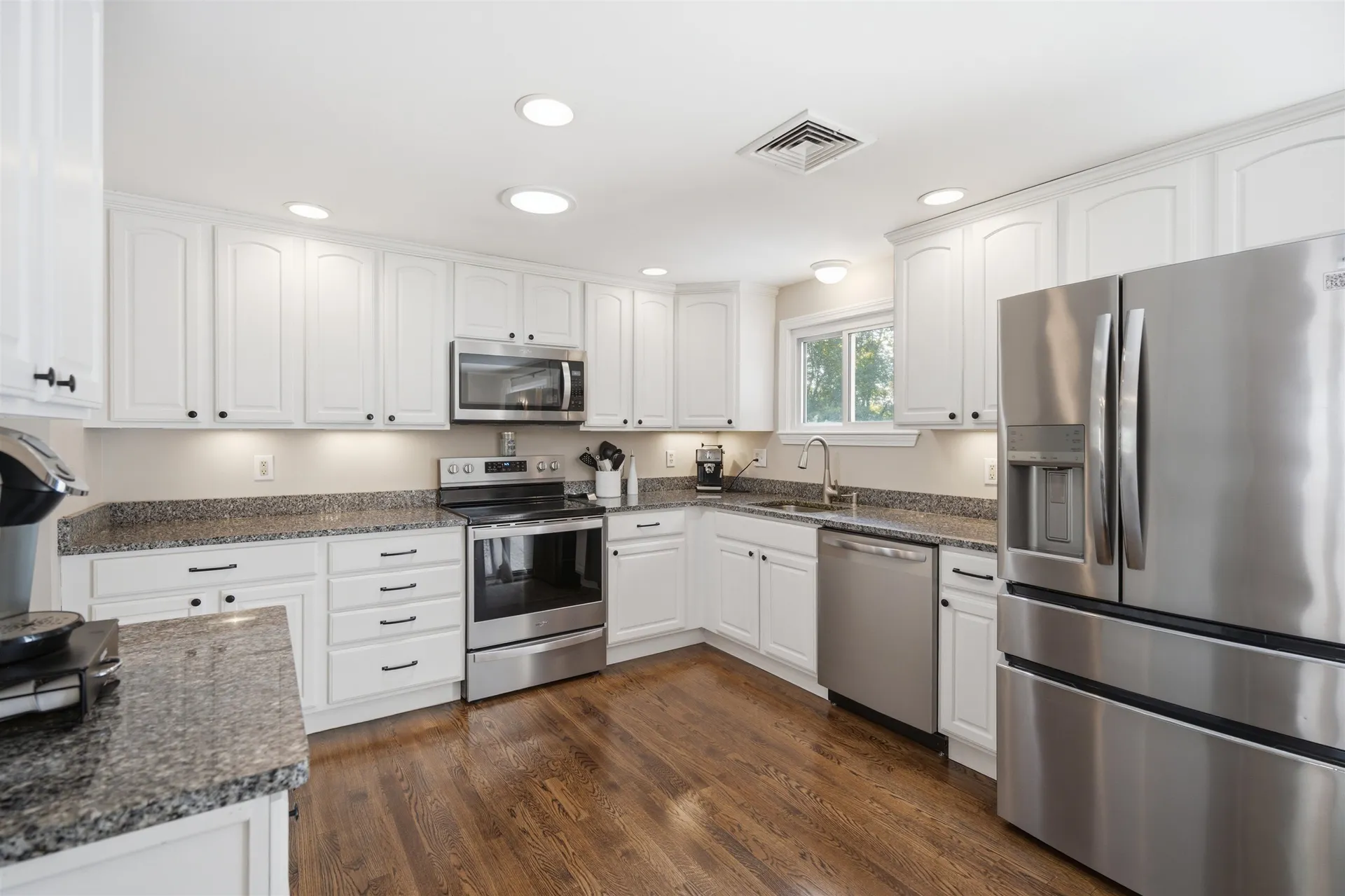68 Jericho Road Pelham NH 03076
