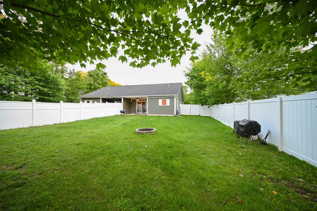 27 Willys Lane Milton VT 05468