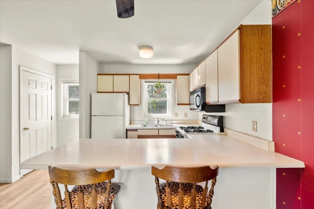 232 Manhattan Drive Burlington VT 05402