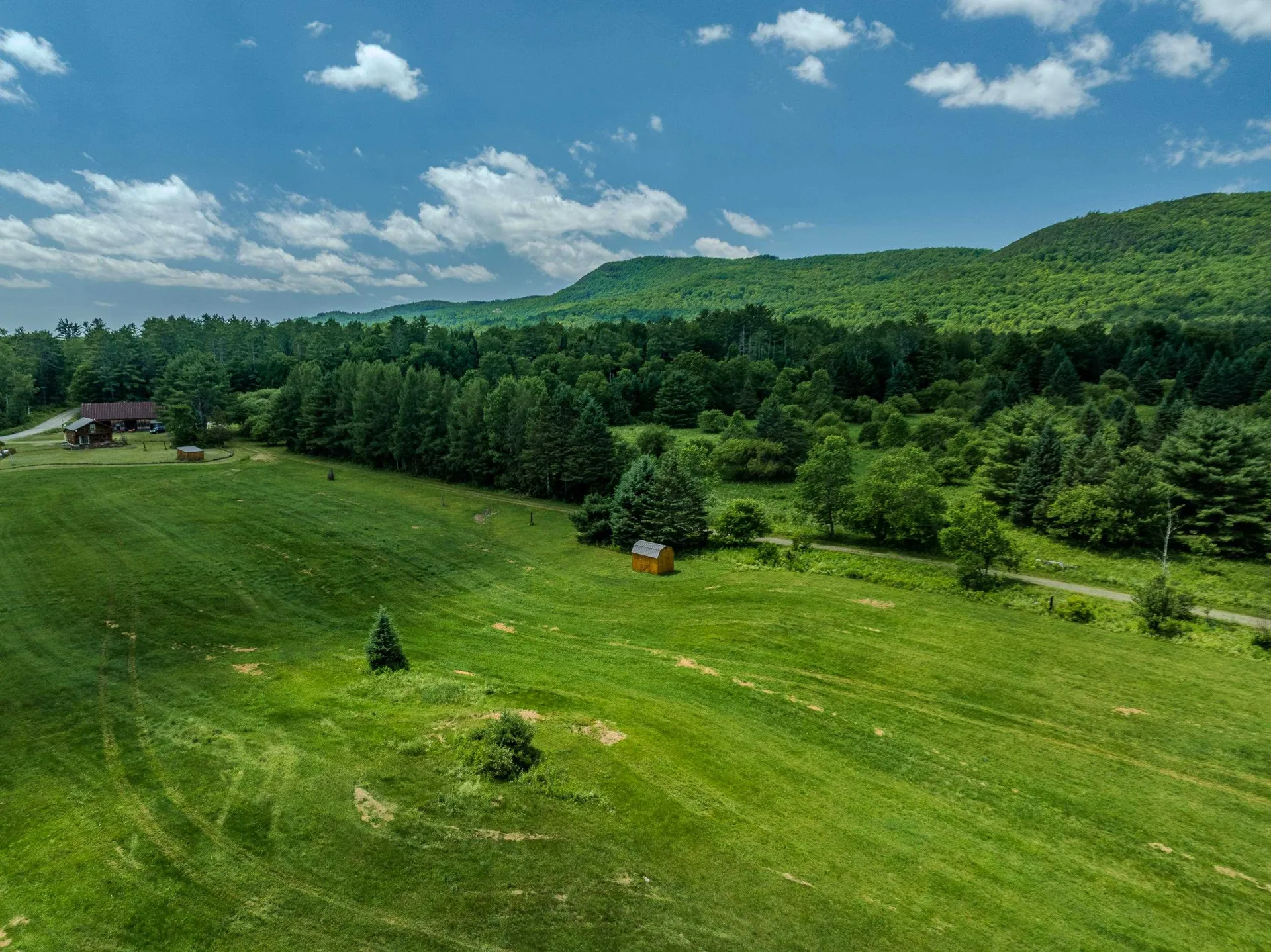 Faraway Road Dalton NH 03598