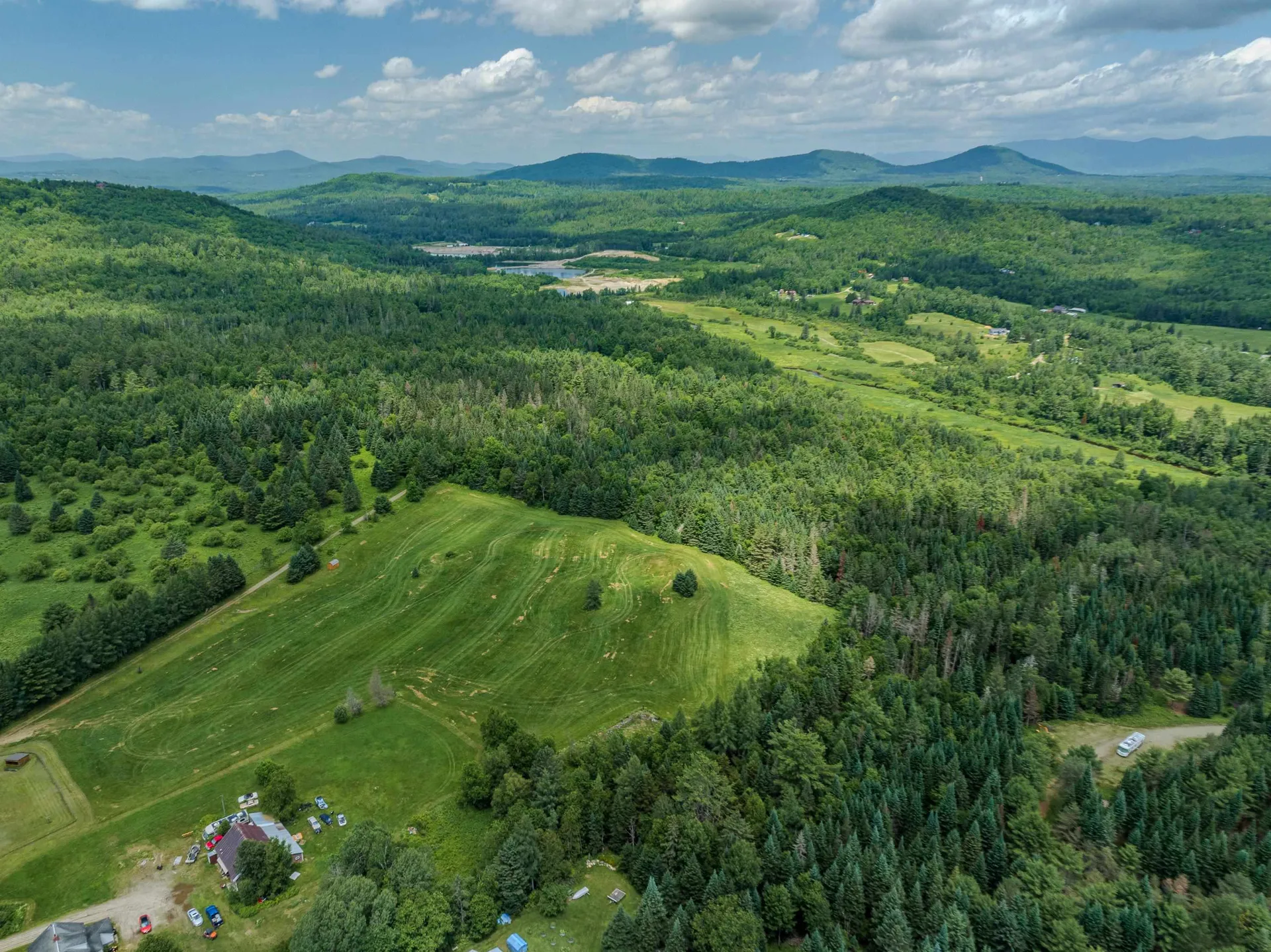 Faraway Road Dalton NH 03598