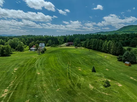 Faraway Road Dalton NH 03598