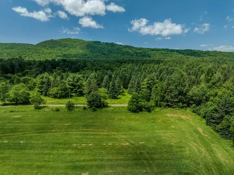 Faraway Road Dalton NH 03598