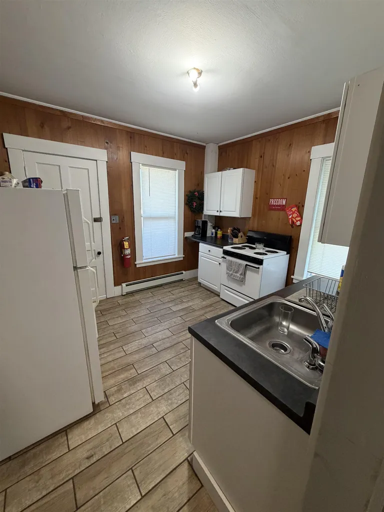 83 Merchant Street Barre City VT 05641