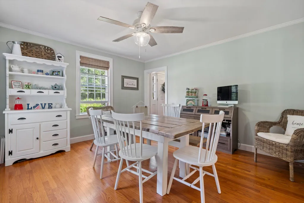 26 Garrison Lane Hopkinton NH 03229