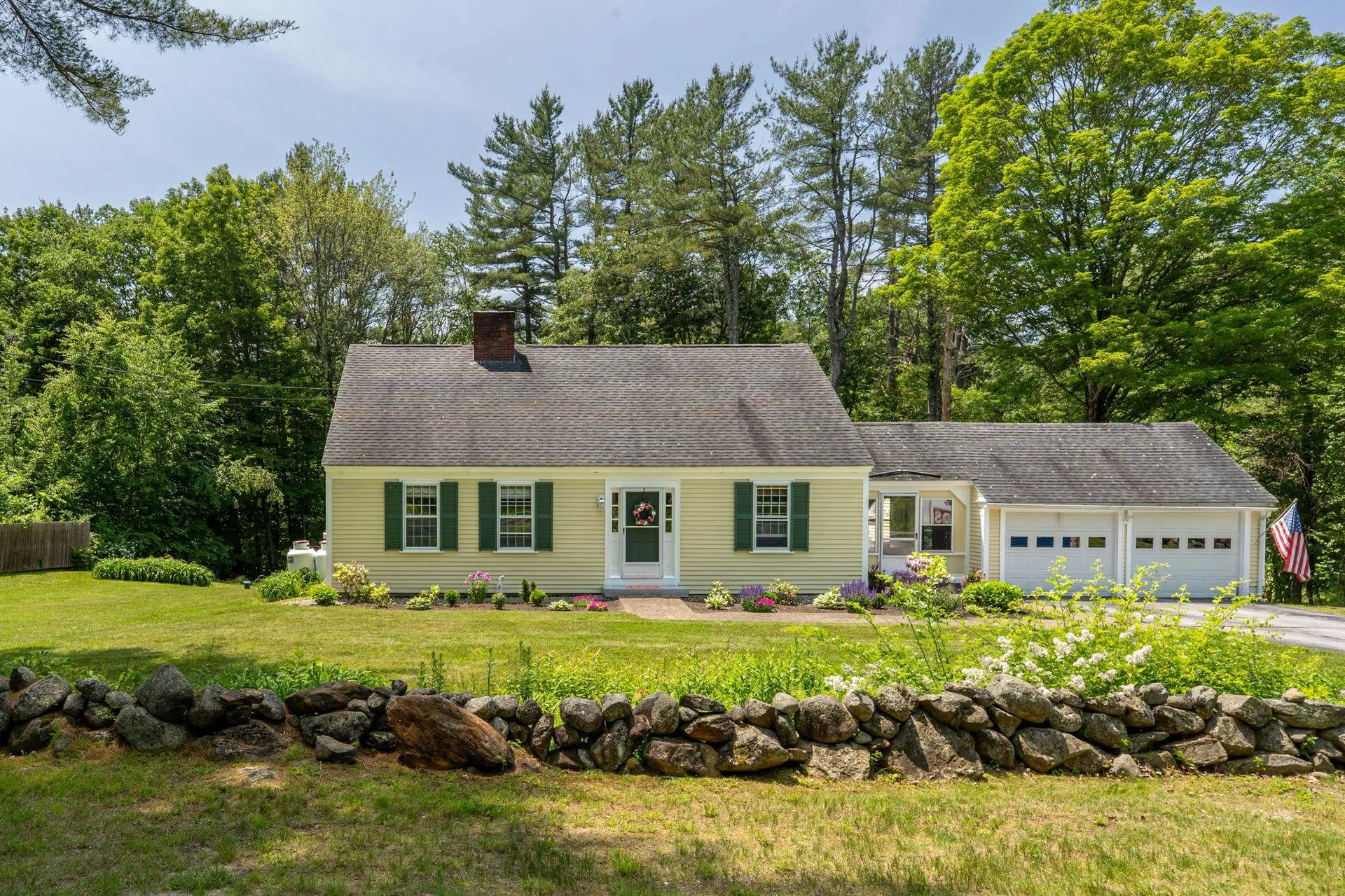 26 Garrison Lane Hopkinton NH 03229