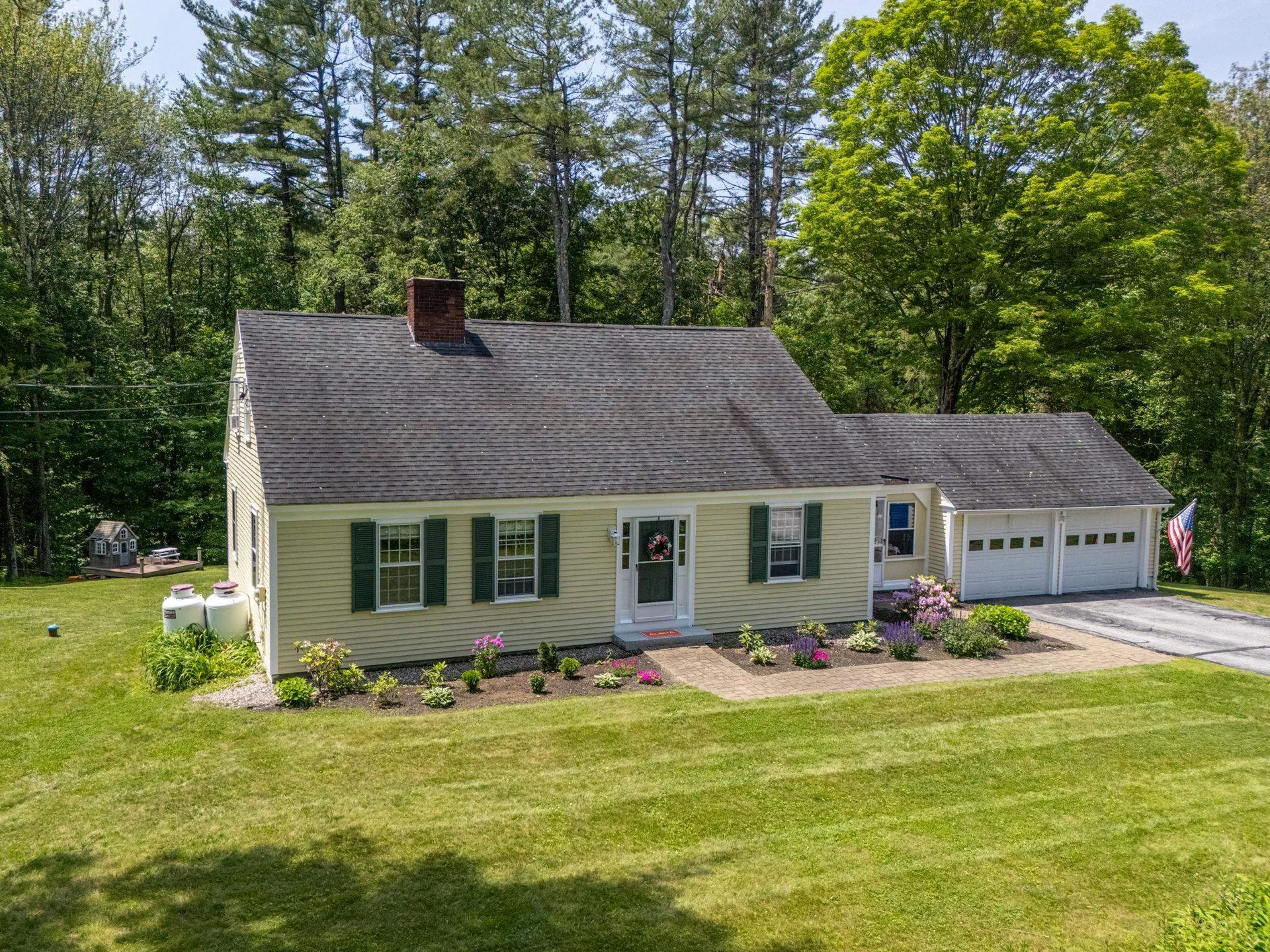 26 Garrison Lane Hopkinton NH 03229