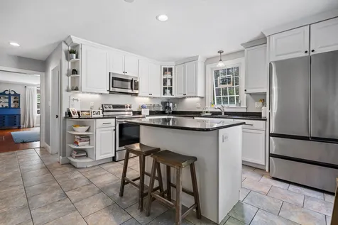 26 Garrison Lane Hopkinton NH 03229