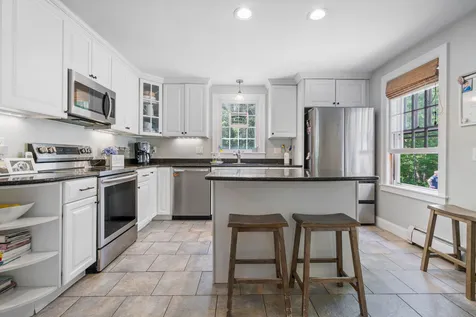 26 Garrison Lane Hopkinton NH 03229