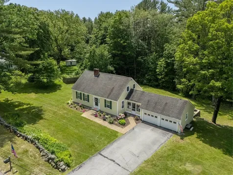 26 Garrison Lane Hopkinton NH 03229
