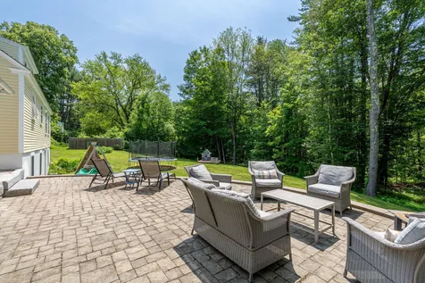 26 Garrison Lane Hopkinton NH 03229