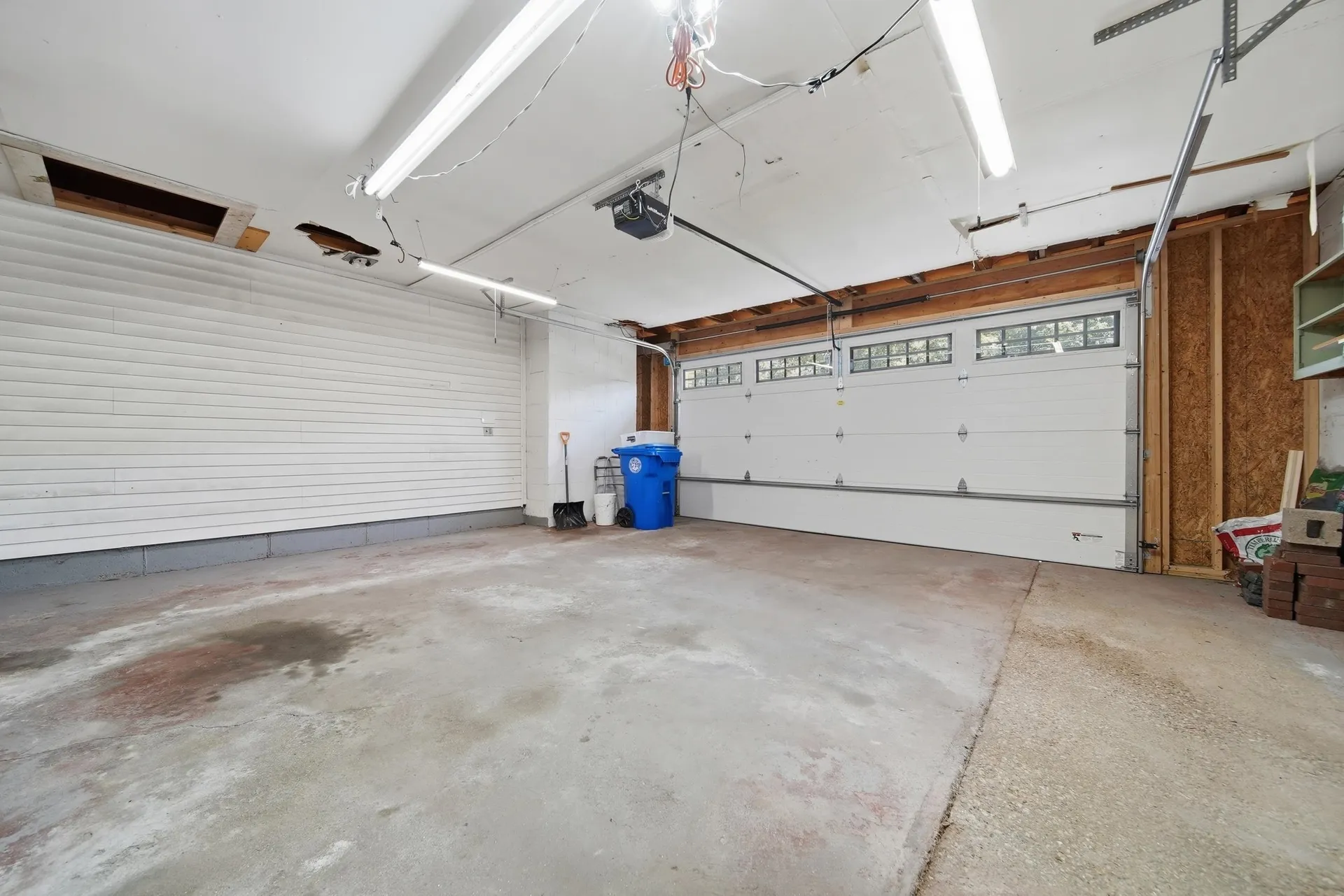 506 Oak Street Manchester NH 03104