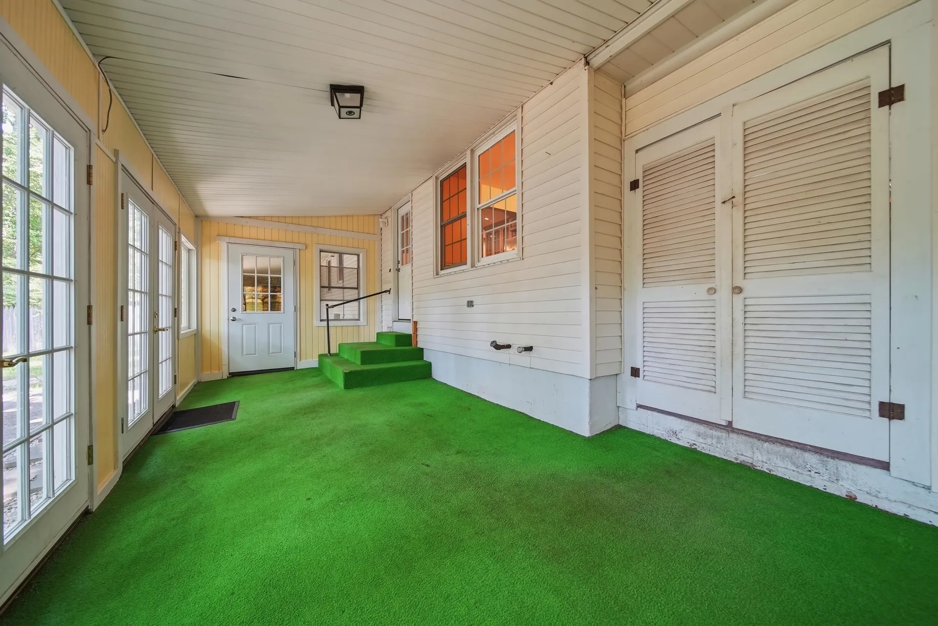 506 Oak Street Manchester NH 03104