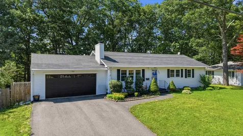 506 Oak Street Manchester NH 03104