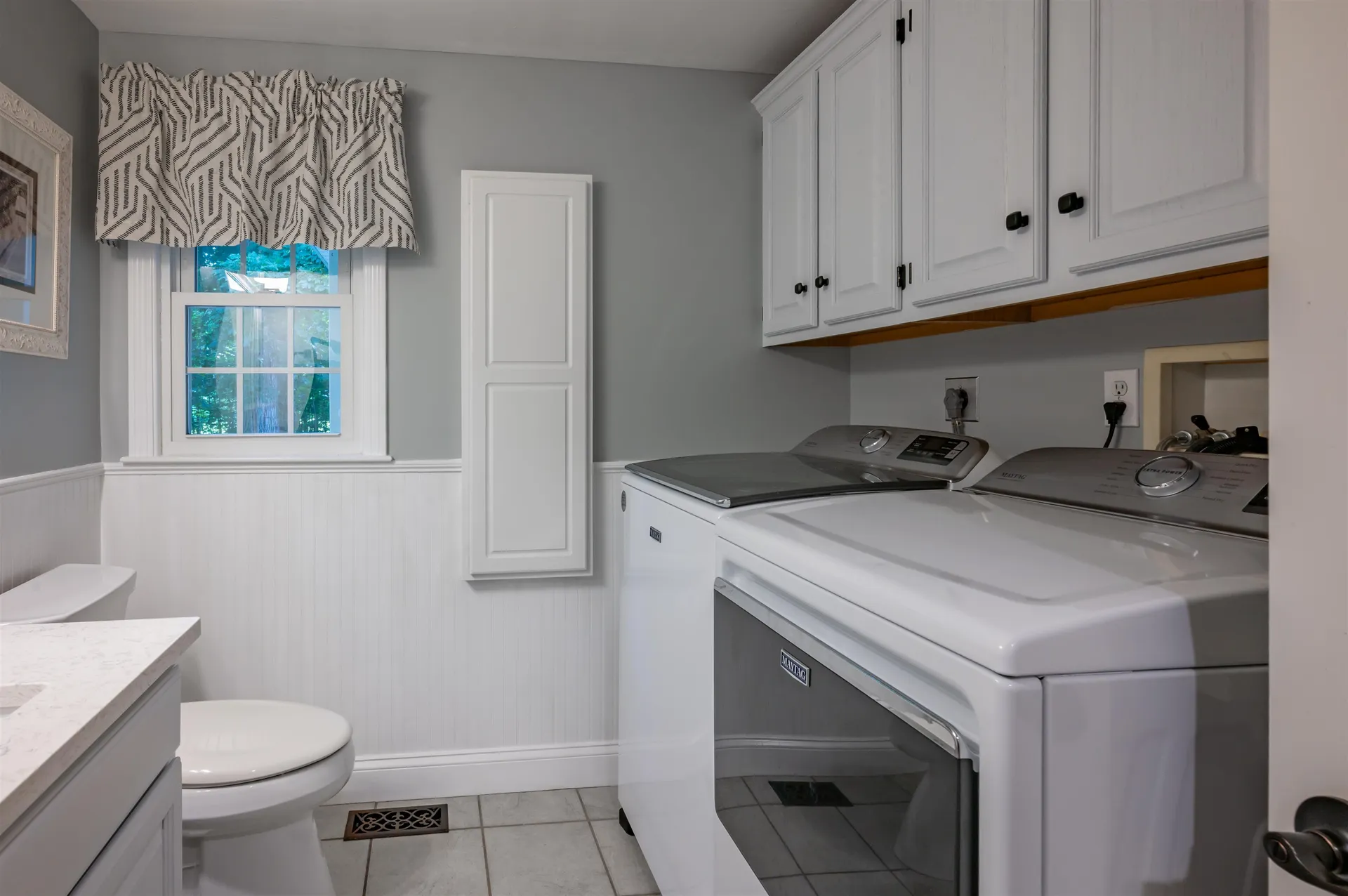 10 Melba Drive Hudson NH 03051