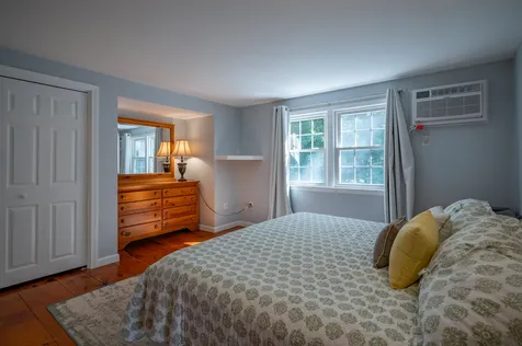 10 Melba Drive Hudson NH 03051