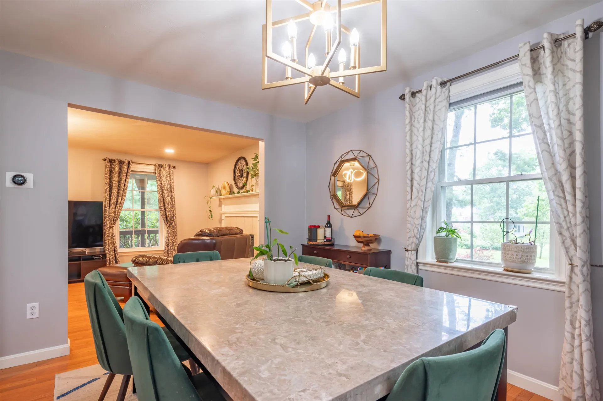 10 Castlegate Way Nashua NH 03063