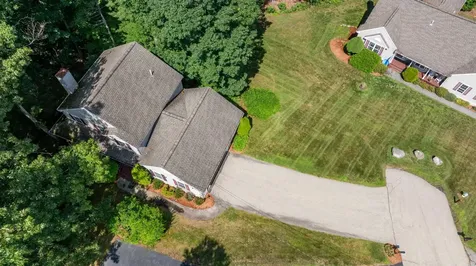 10 Castlegate Way Nashua NH 03063