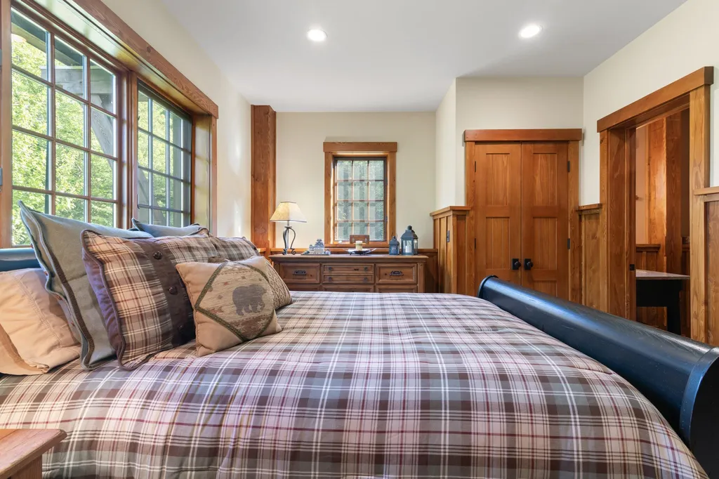 14 Talon Drive Stratton VT 05360