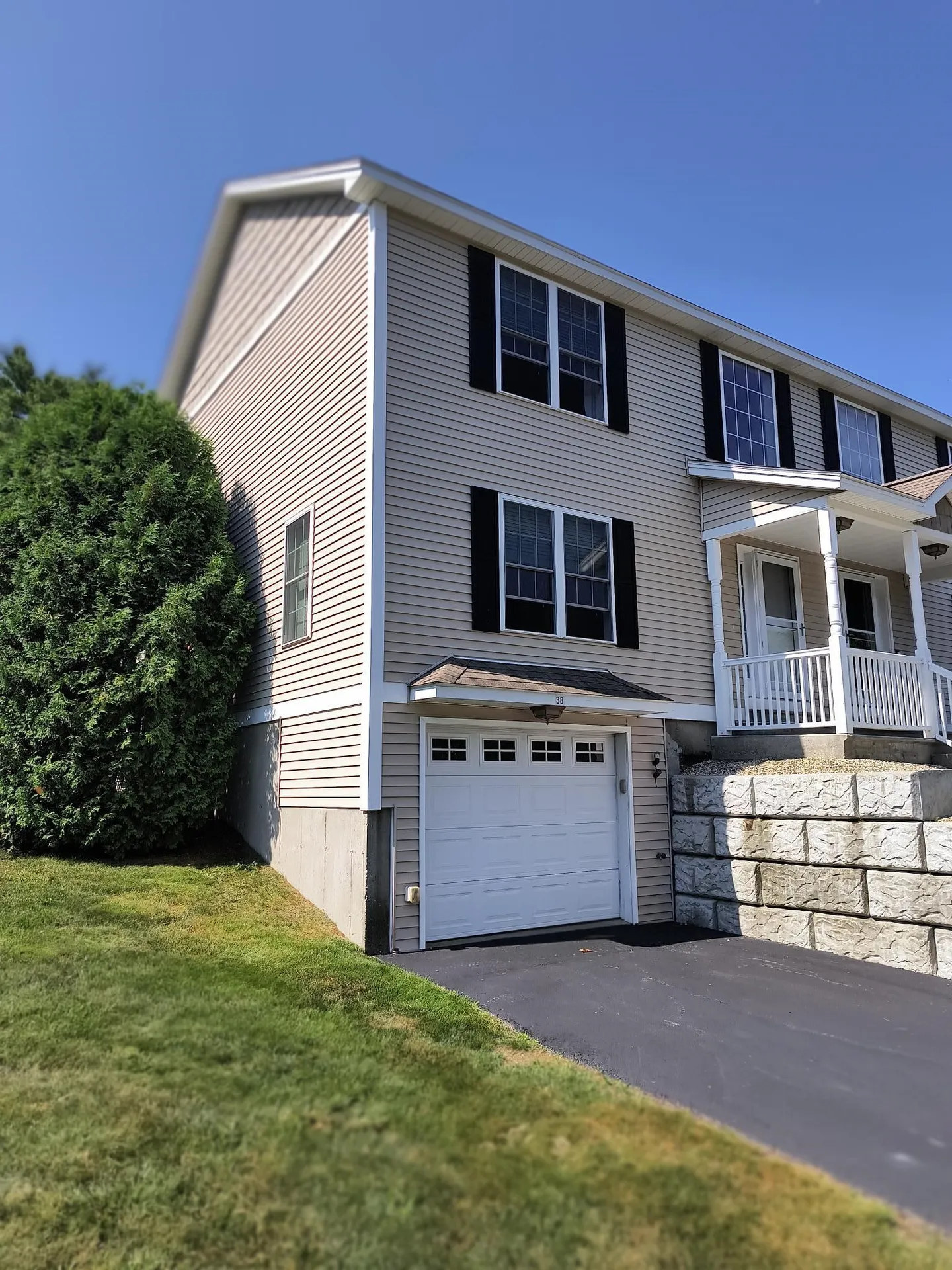 28 Owens Drive Swanzey NH 03446