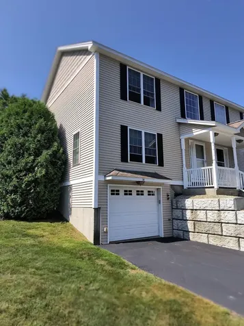 28 Owens Drive Swanzey NH 03446