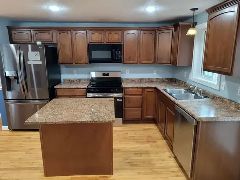 28 Owens Drive Swanzey NH 03446