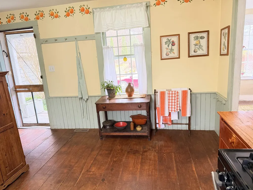 124 Washington Pond Road Marlow NH 03456