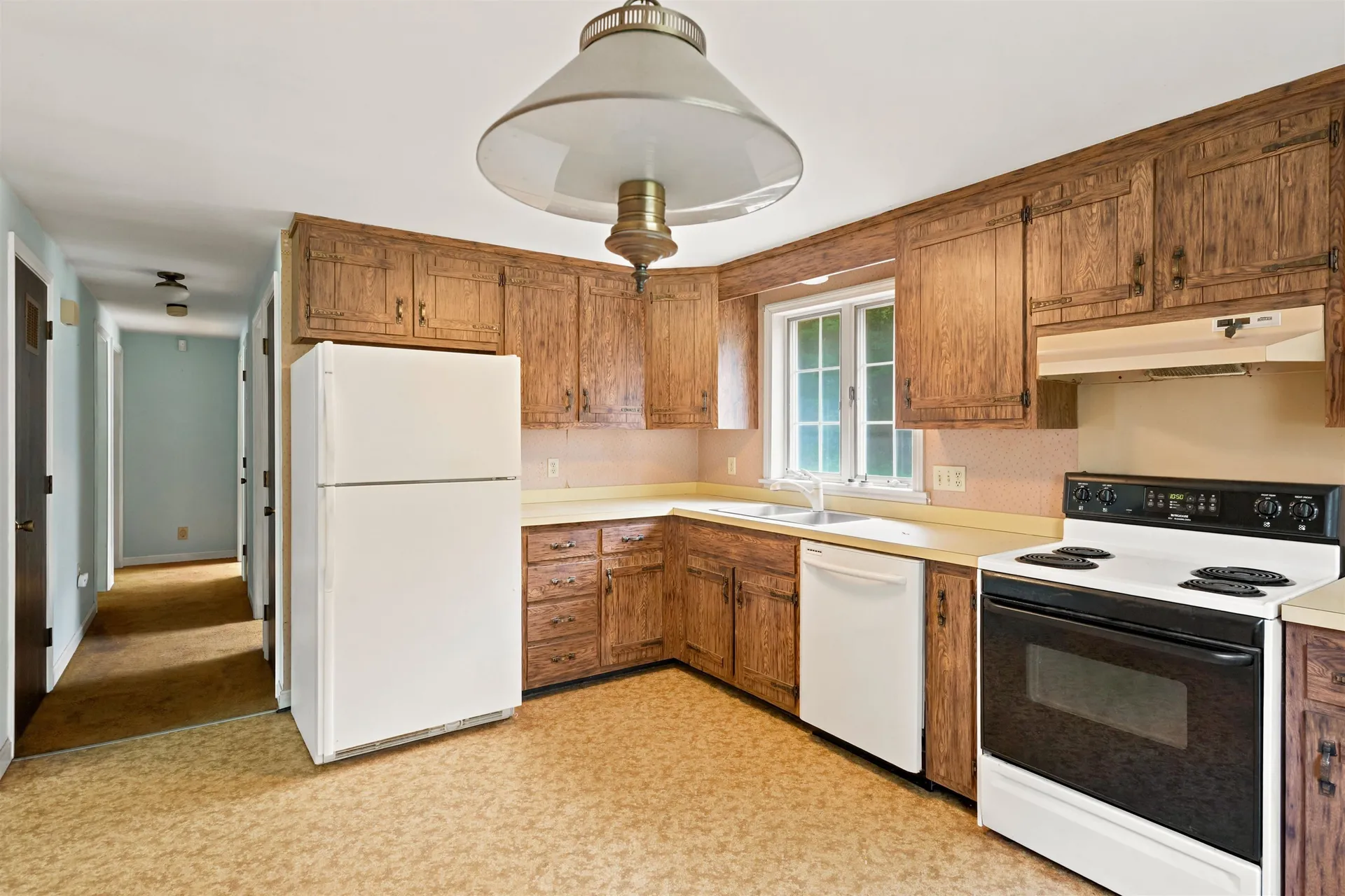 39 Old Center Harbor Road Meredith NH 03253