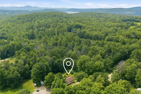 39 Old Center Harbor Road Meredith NH 03253