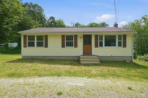 39 Old Center Harbor Road Meredith NH 03253