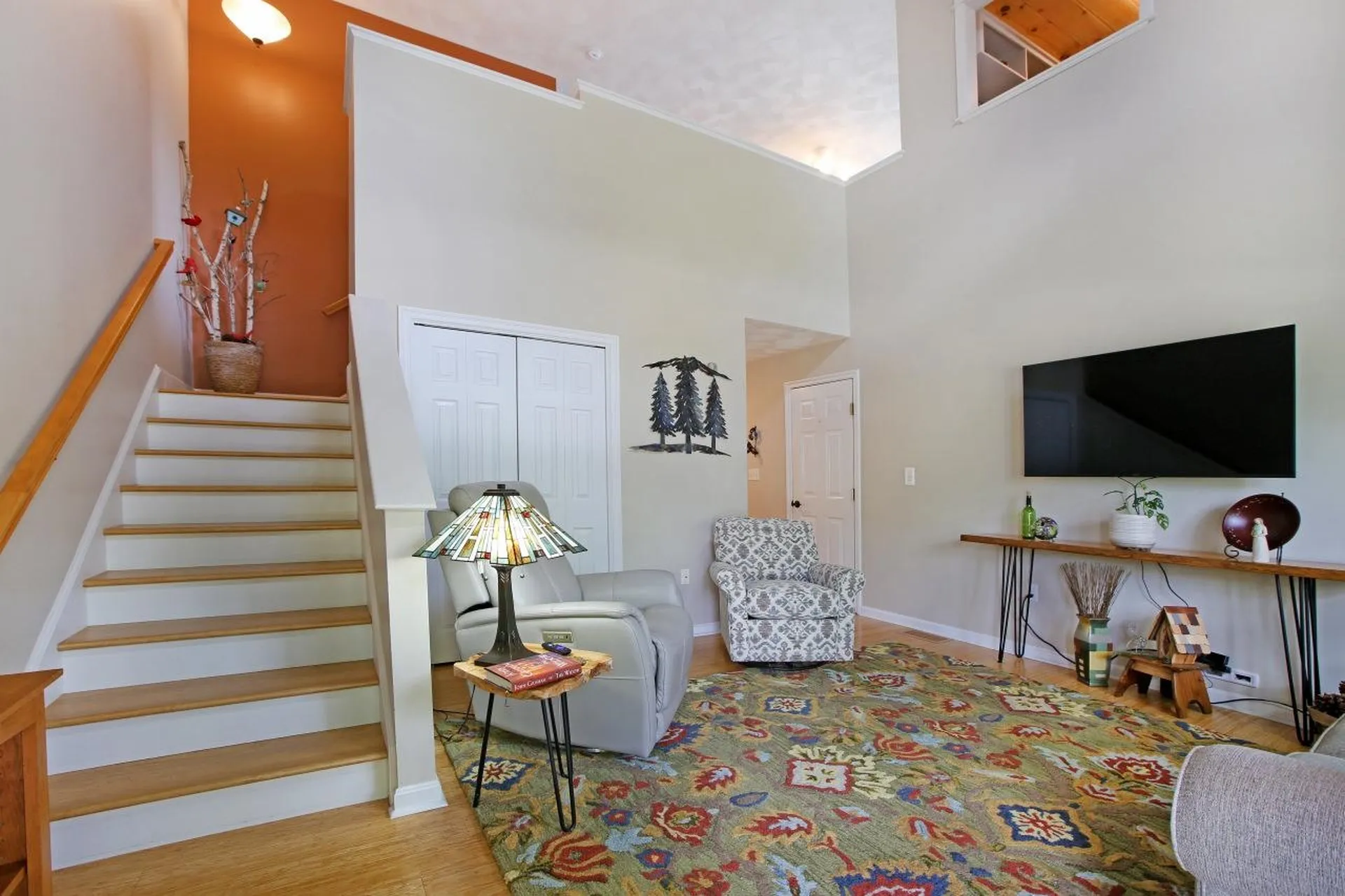 8 Royal Lane Raymond NH 03077