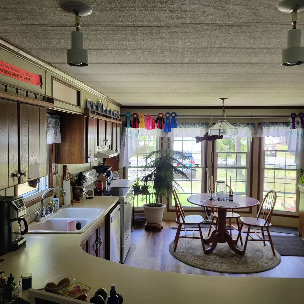 3 Bayberry Lane Wolfeboro NH 03894-4802