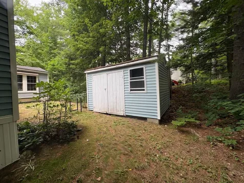 3 Bayberry Lane Wolfeboro NH 03894-4802