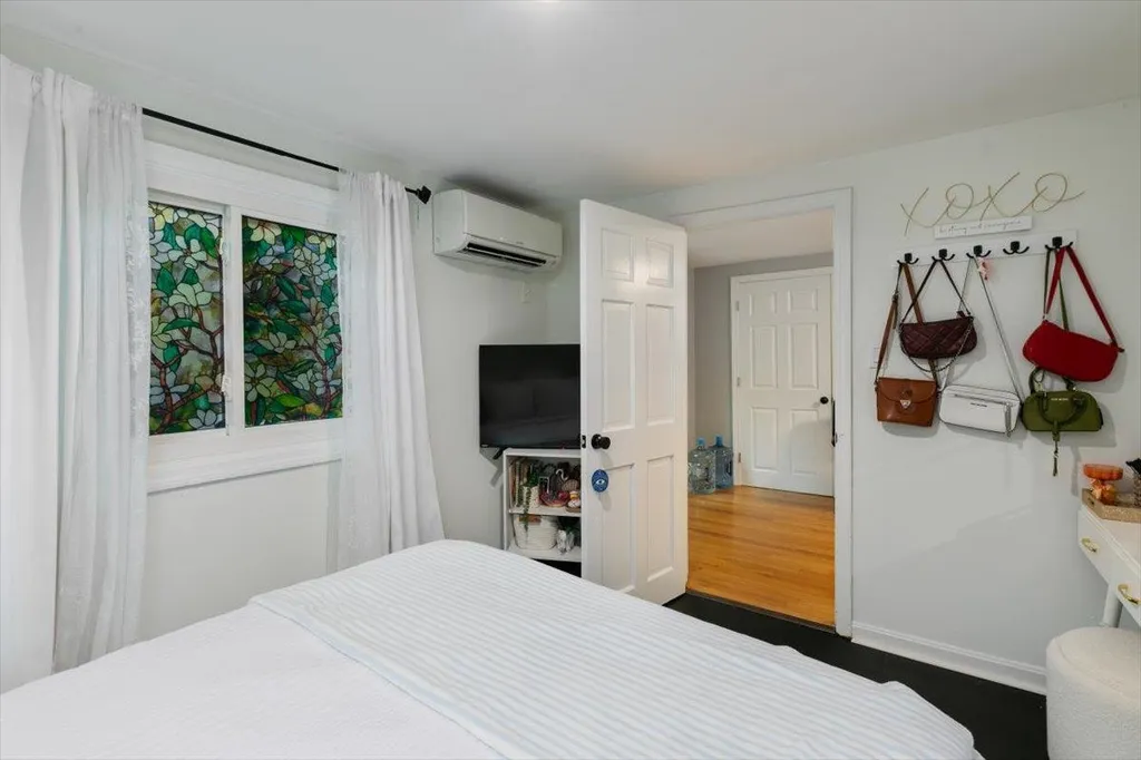 37 Pike Street Nashua NH 03060