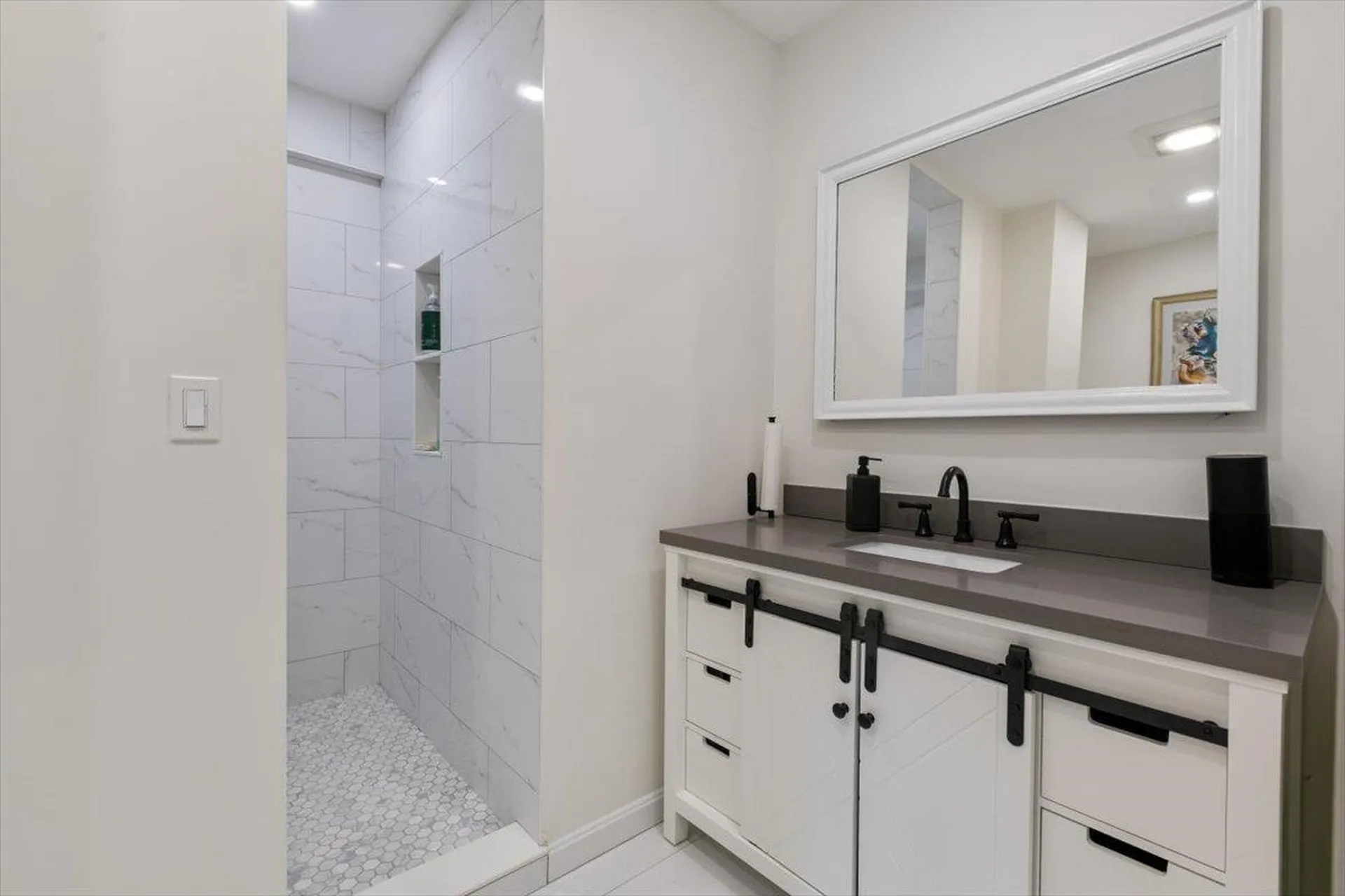 37 Pike Street Nashua NH 03060