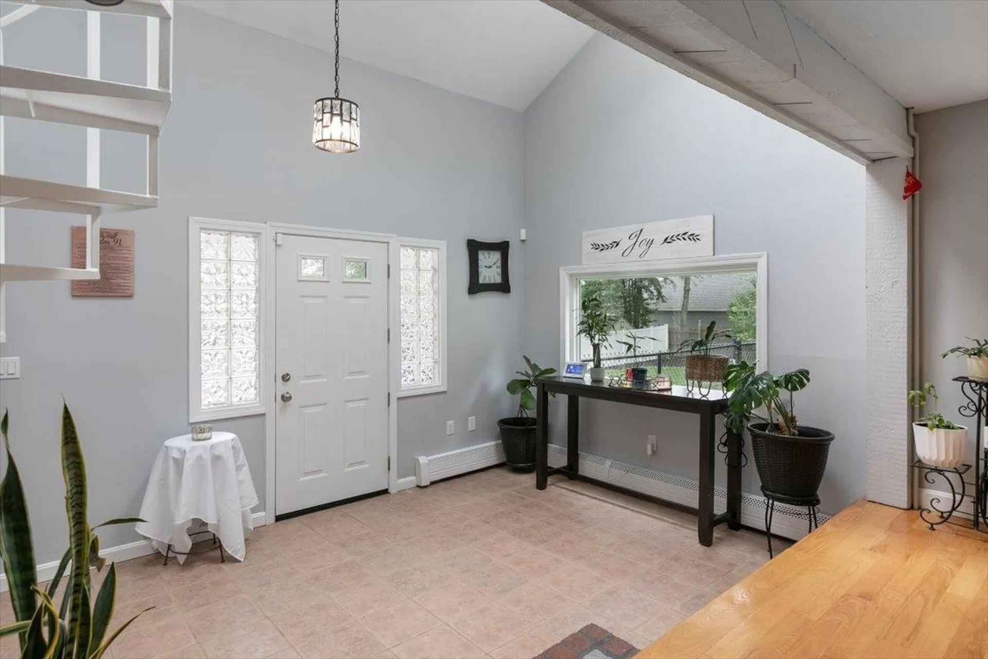 37 Pike Street Nashua NH 03060