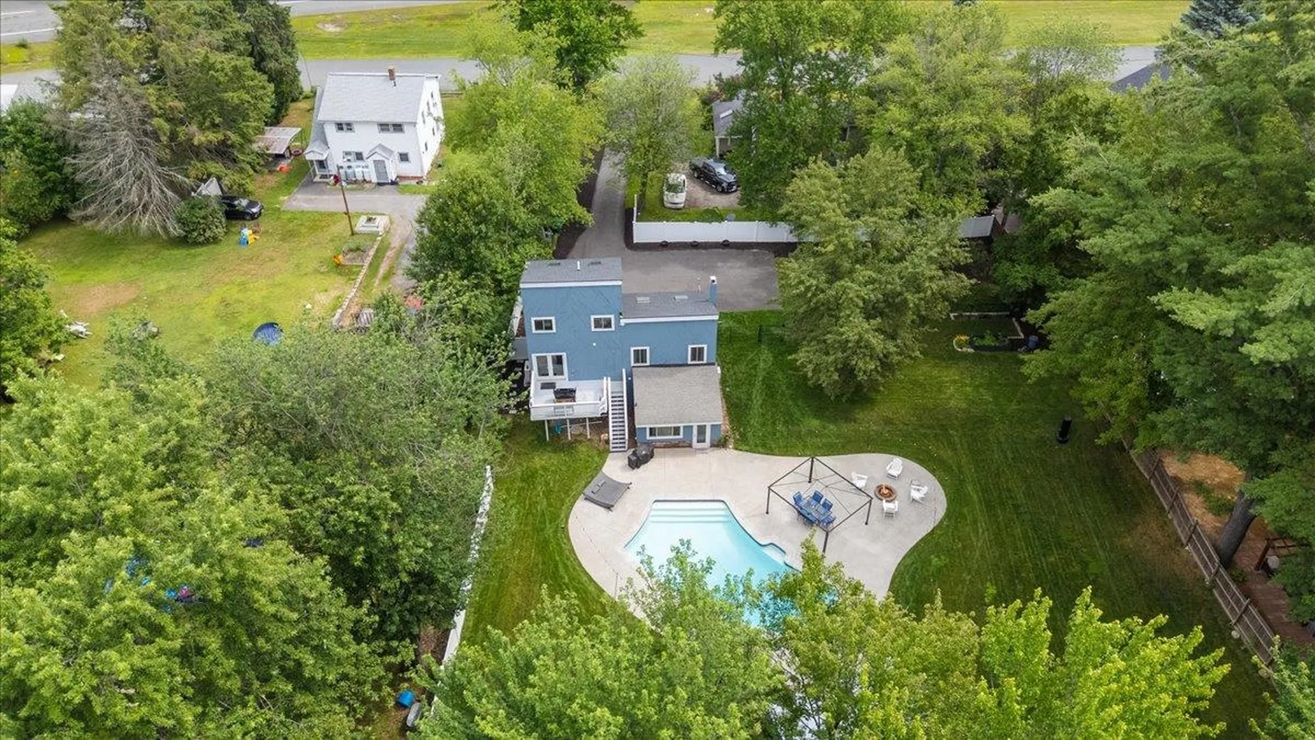 37 Pike Street Nashua NH 03060