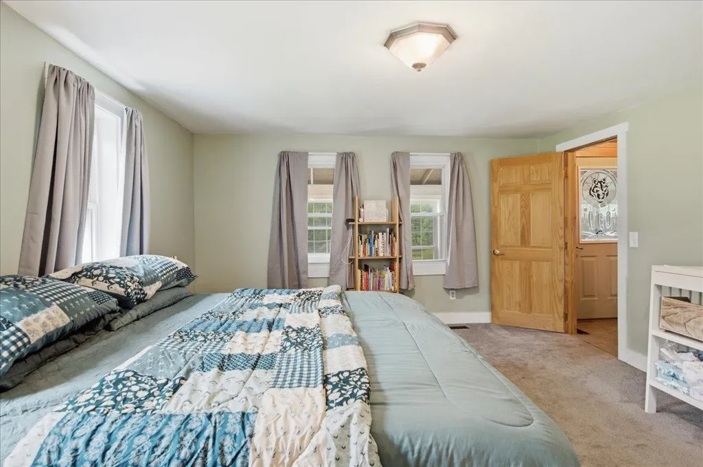 230 Vt Route 25 Topsham VT 05086