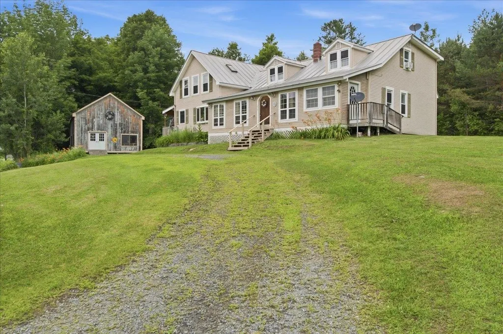 230 Vt Route 25 Topsham VT 05086